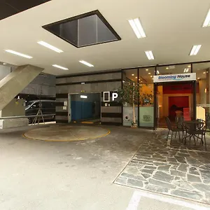 Aparthotel Blooming House, Seoel